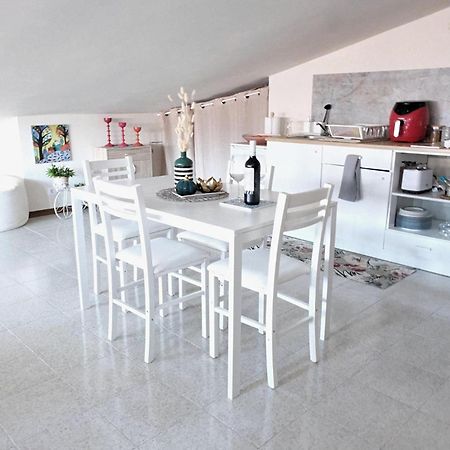 O' Frechete! Apartment Сулмона Екстериор снимка